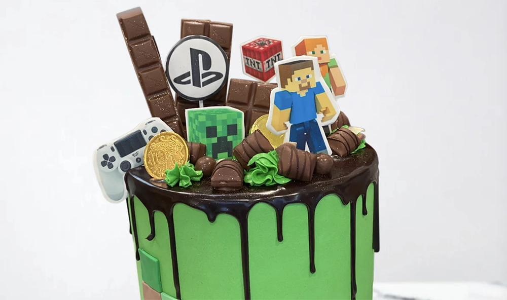 Minecraft Birthday Cake, Block Cake Design, Themed Cake Tutorial