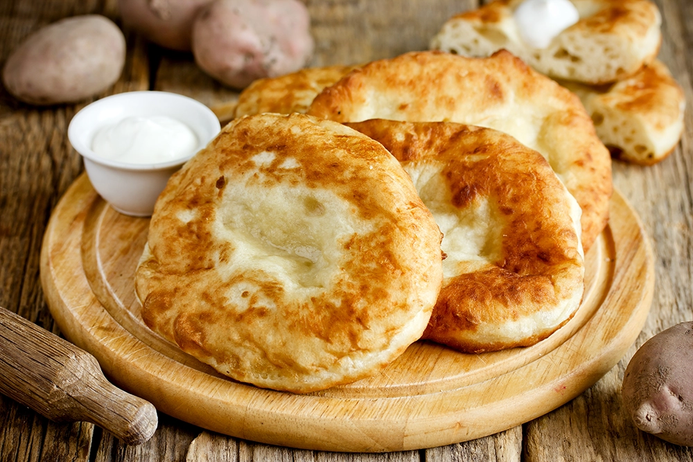 homemade fry bread, Native American fry bread, skillet bread recipe